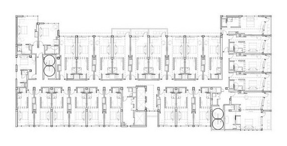 Line drawing of a typical guest-room floor.